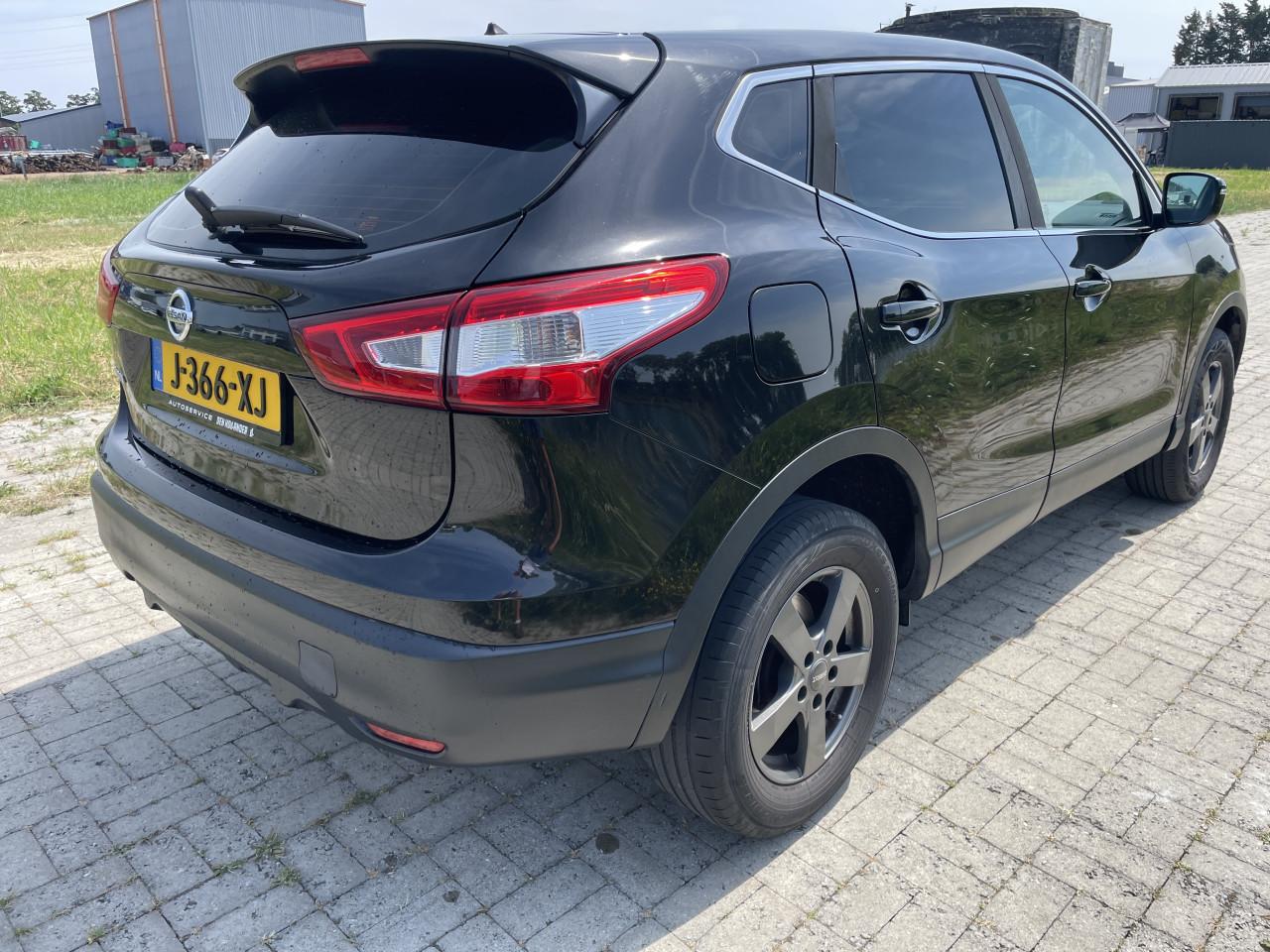 Nissan qashqai 1.2 dig-t suv