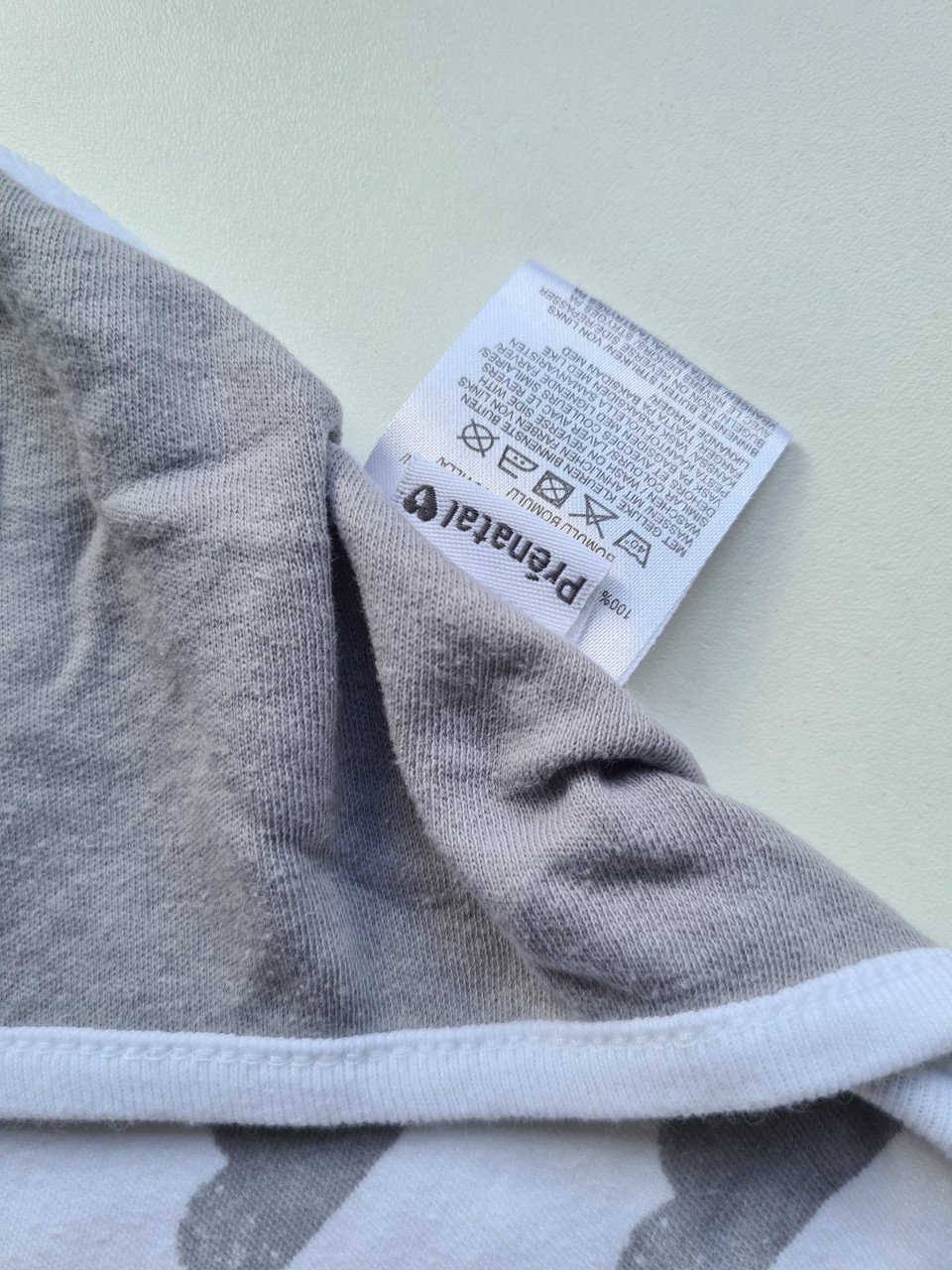 3 stuks : badcape / droogdoek van Prenatal en DOOKEY samen €5