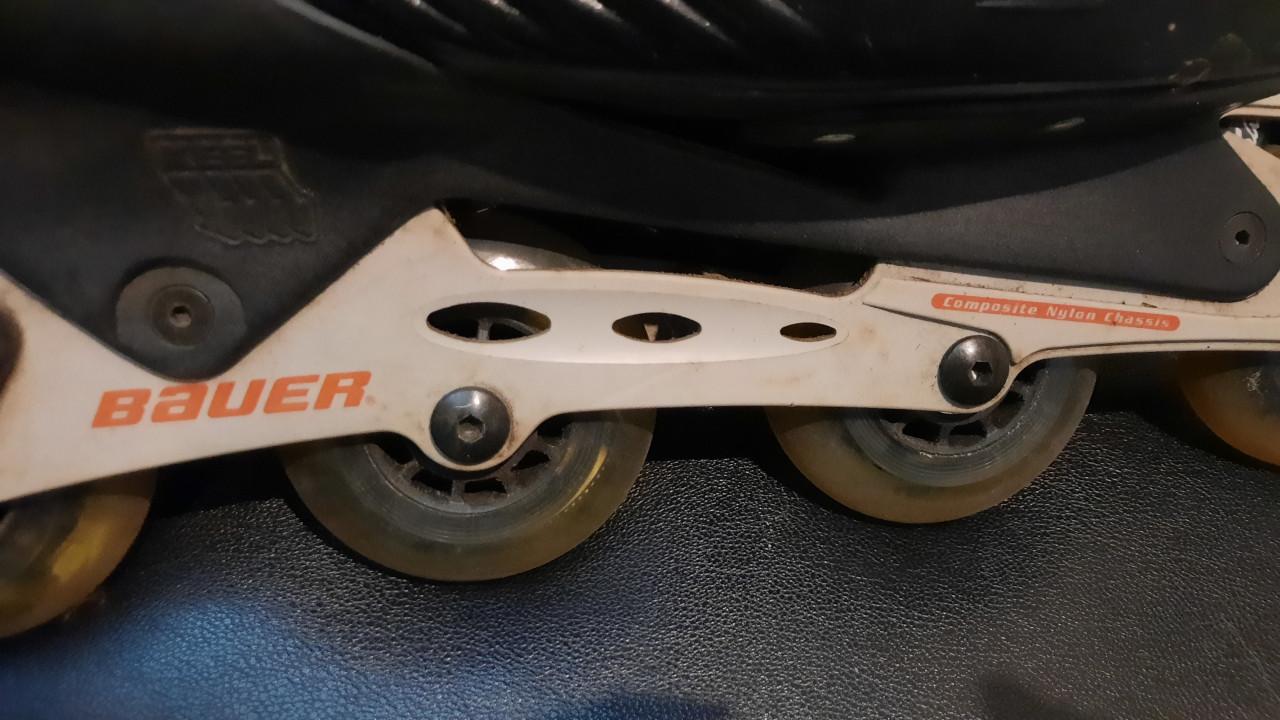 Bauer skeelers