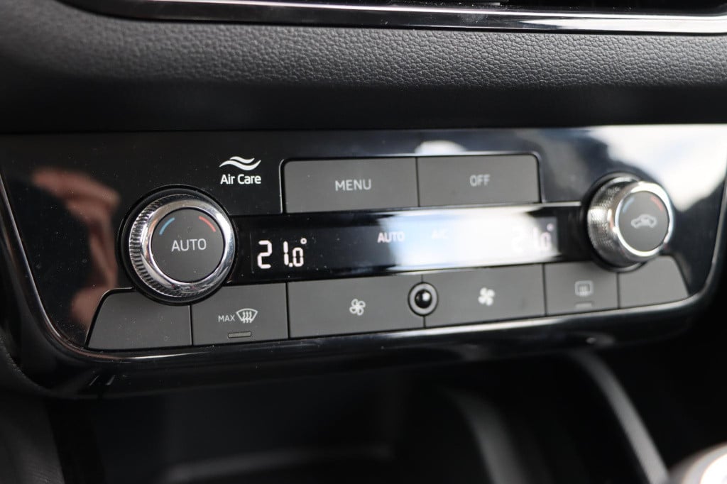 Skoda Kamiq 1.0 tsi selection 115pk
