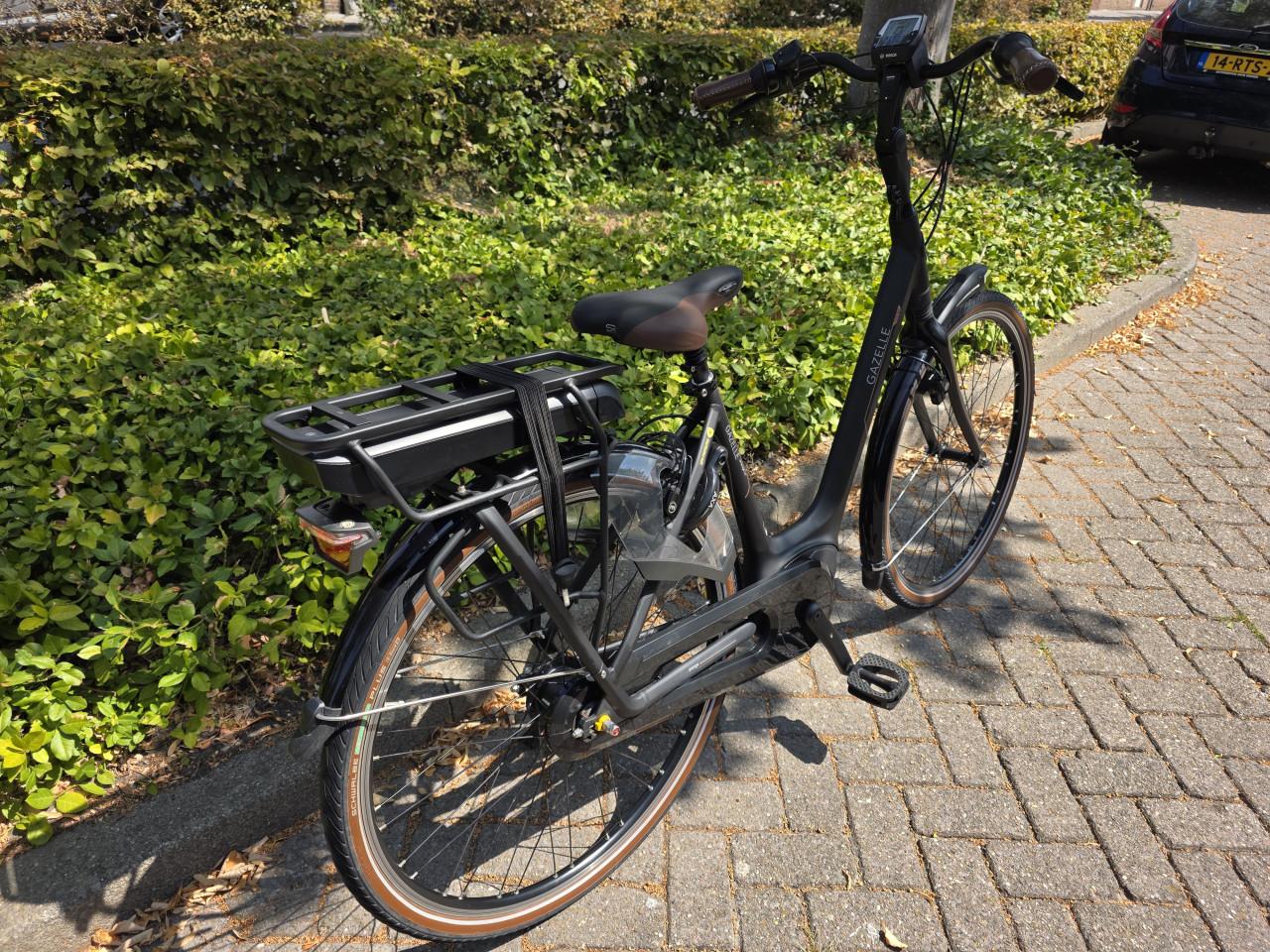 Schitterende Gazelle Orange C8 met Bosch middenmotor