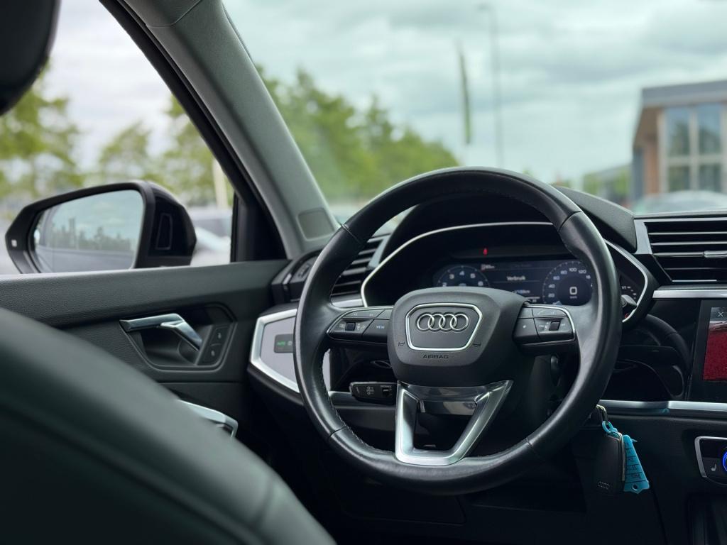 Audi Q3 35 tfsi * panoramadak * leer * camera * virtual cockpit
