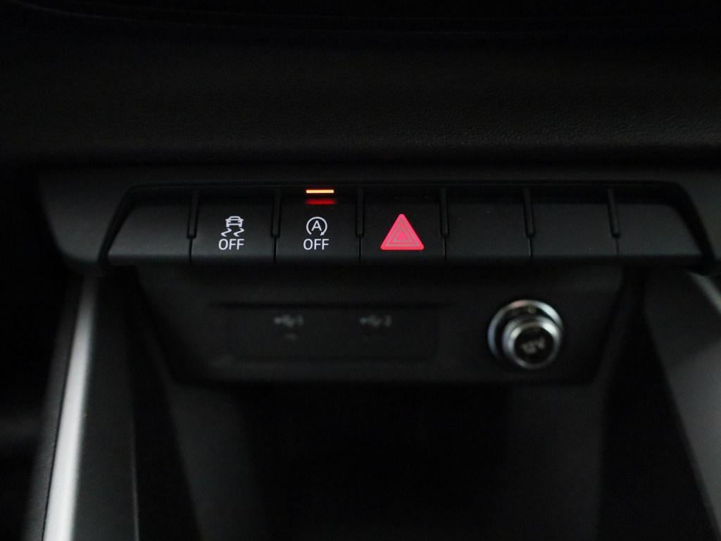 Audi A1 Sportback 25 tfsi pro line | apple carplay / android auto | cruise 