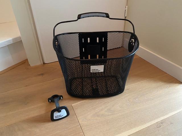 New Looxs | fietsmand met bevestiging | zwart