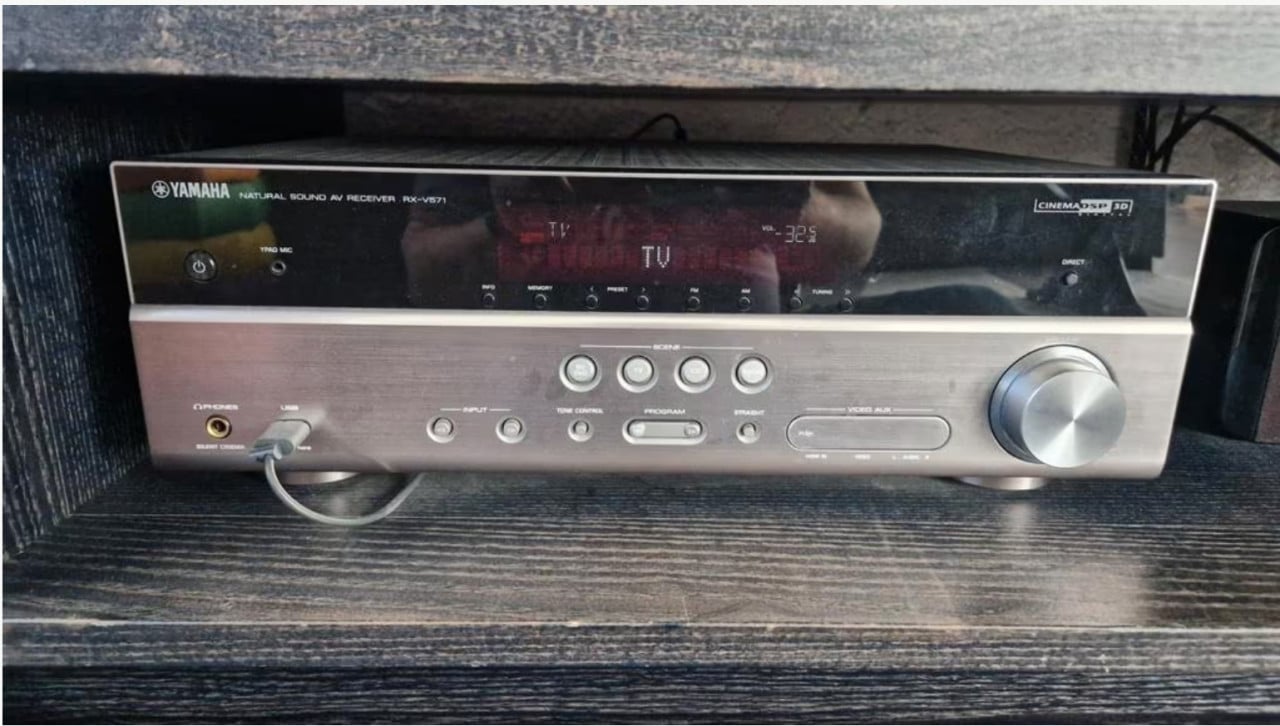 Yamaha RX-V571 + Boston Acoustics A2310 HTS + Yamaha blu-ray