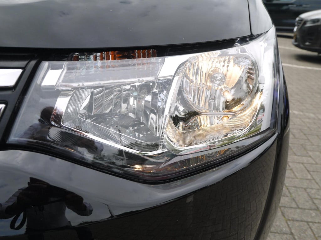 Mitsubishi Outlander 2.0 intense|trekhaak|rijklaar