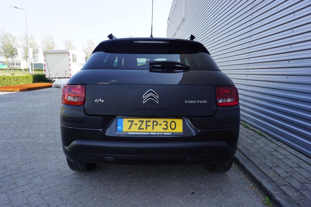 Citroen C4 Cactus 1.2 vti shine climate / navi / cruise / camera / pano / p