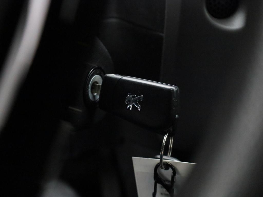 Peugeot 108 1.0 e-vti active | airco | 5-deurs | bluetooth