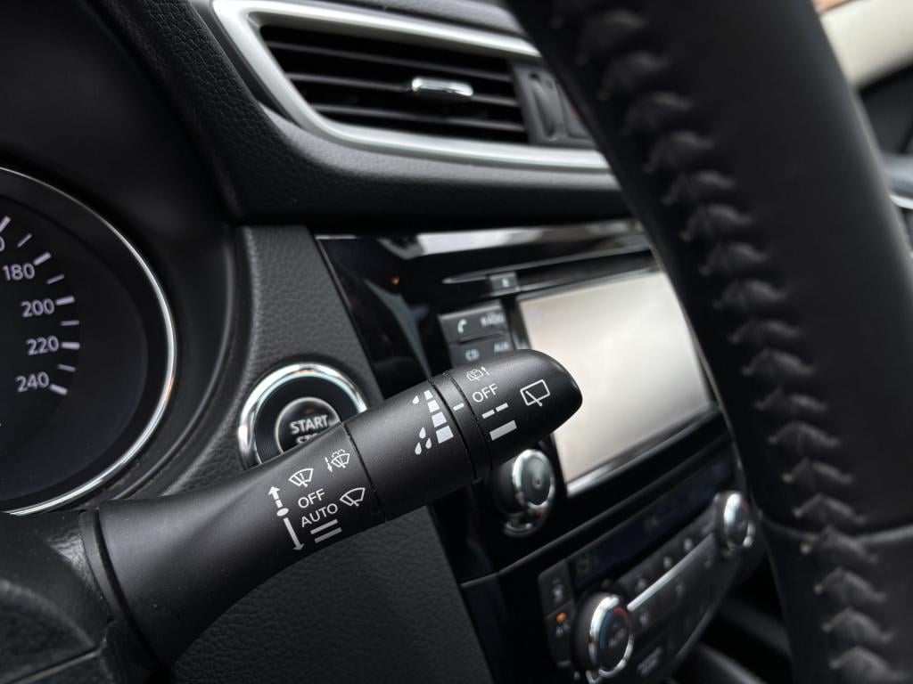 Nissan Qashqai 1.6 n-connecta | 164pk | 1500kg trekgewicht | 360* camera | 