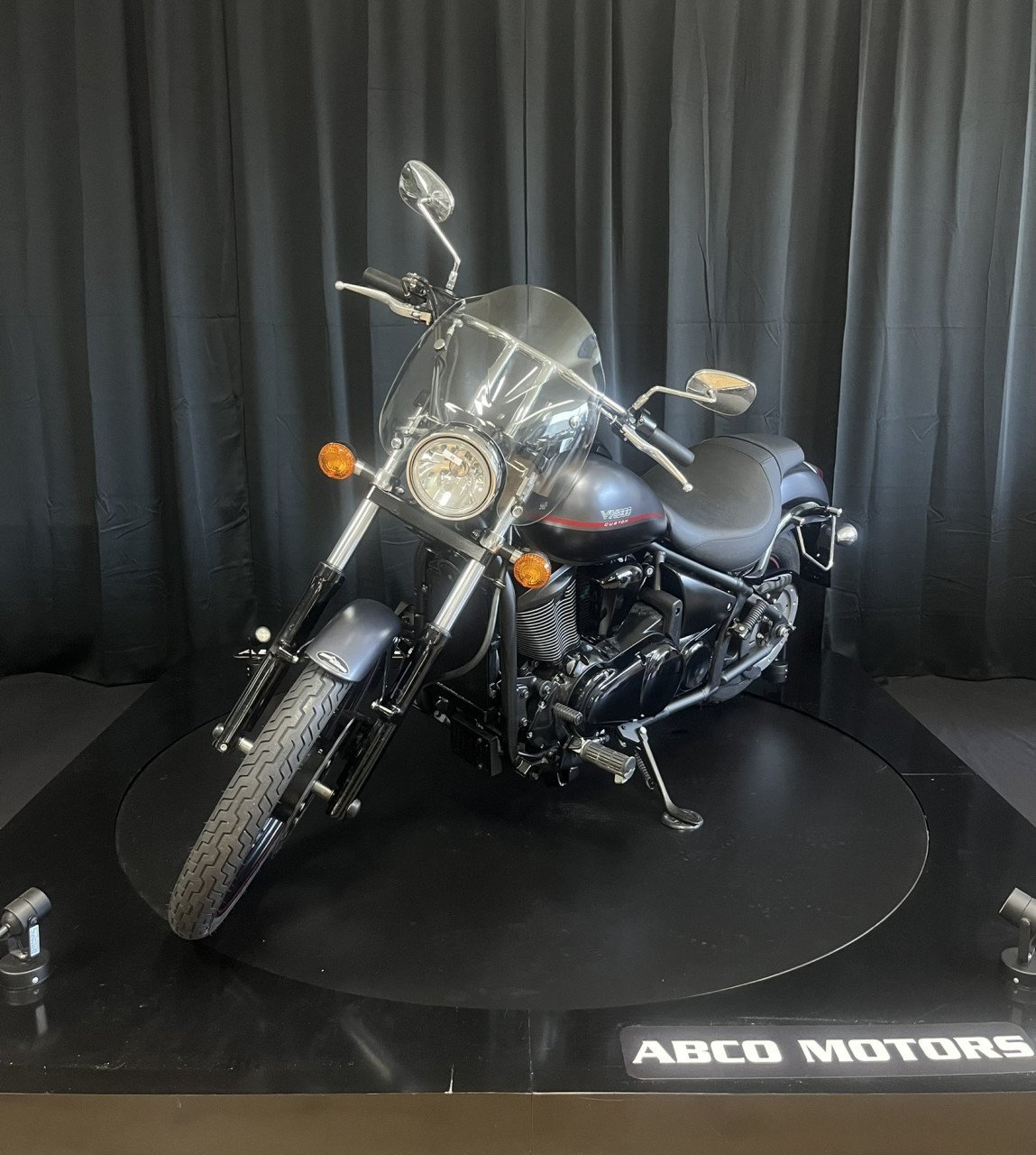 Kawasaki VN900 Custom