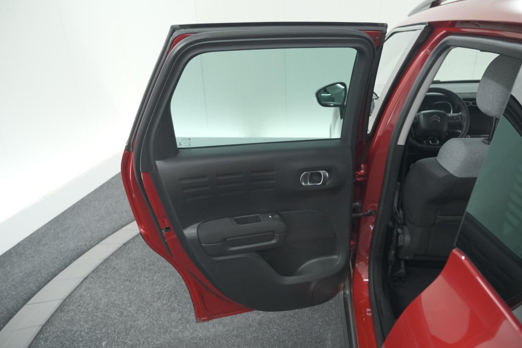 Citroen C3 Aircross puretech 110 feel | trekhaak | camera | apple carplay