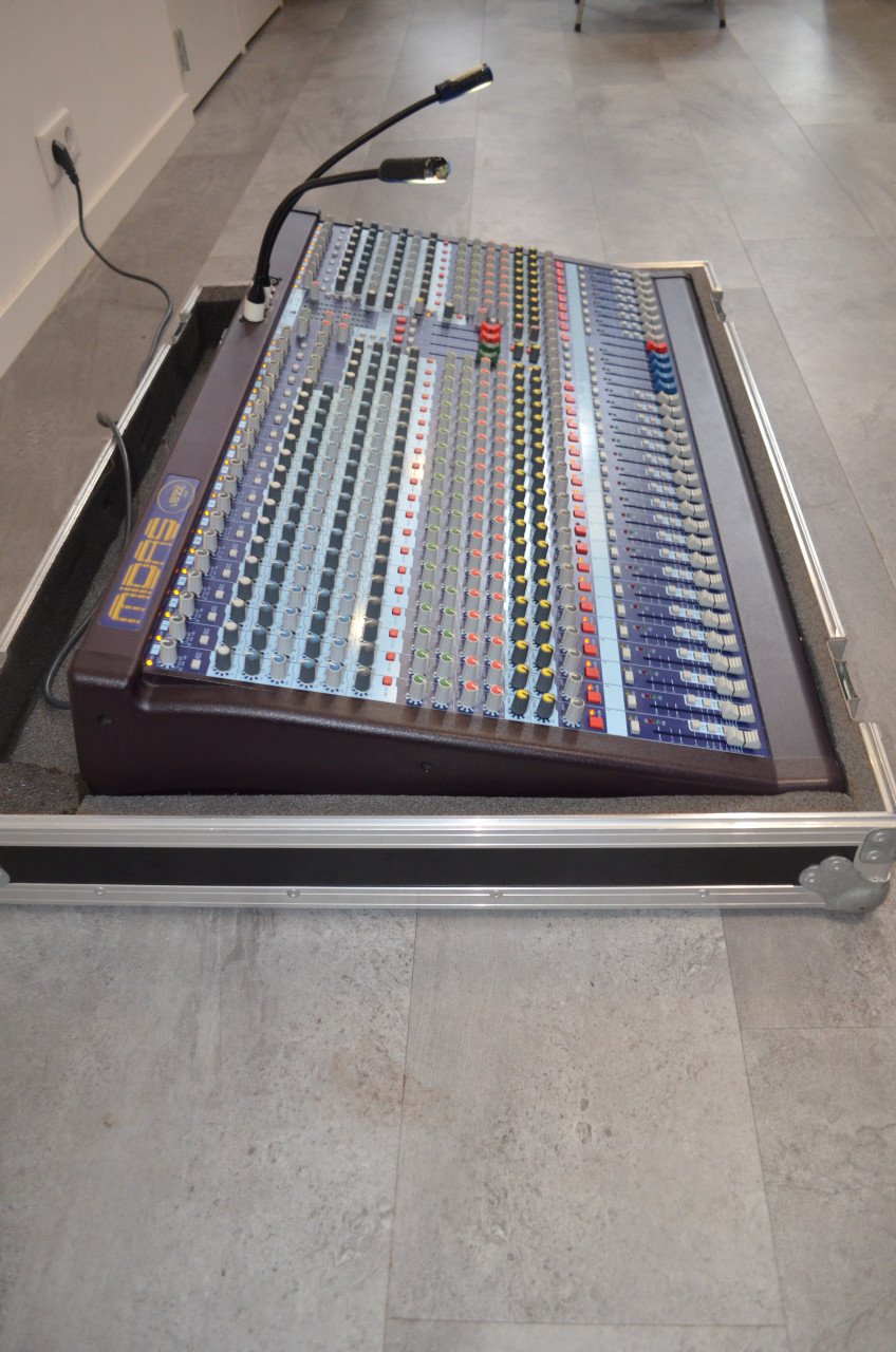Midas Venis 320 mengpaneel