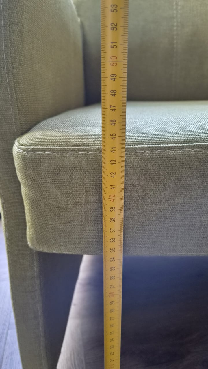 Eiken eetkamertafel met 8 stoelen