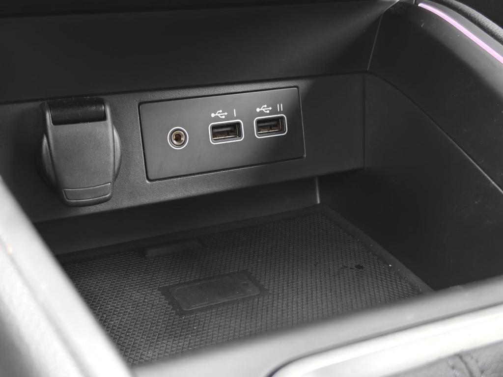 Renault Clio 1.0 tce 90 gpf techno camera, navigatie, apple/android auto