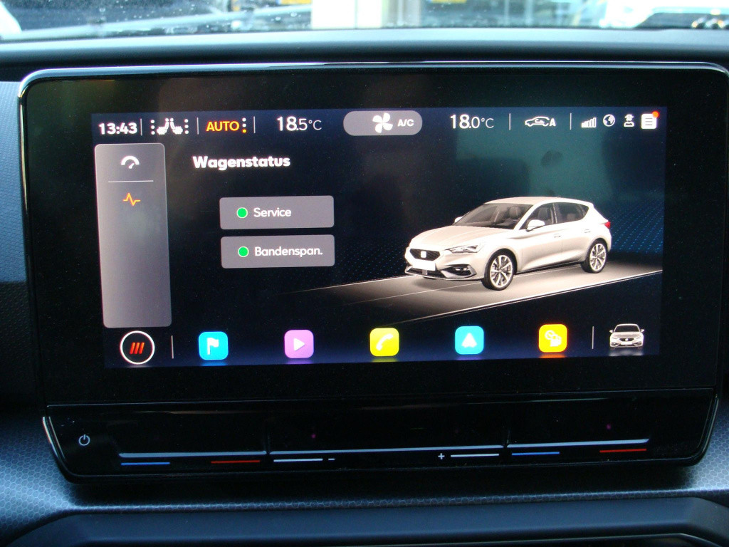 Seat Leon 1.0 tsi 110pk style business intense virtual display apple carpla