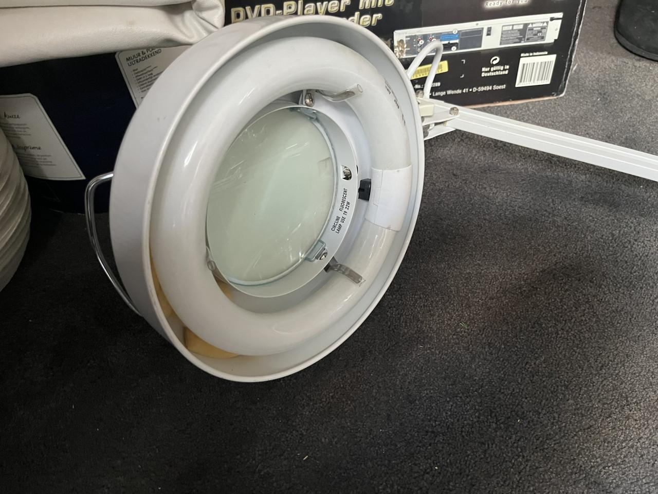 Loeplamp m verlichting LTS 120