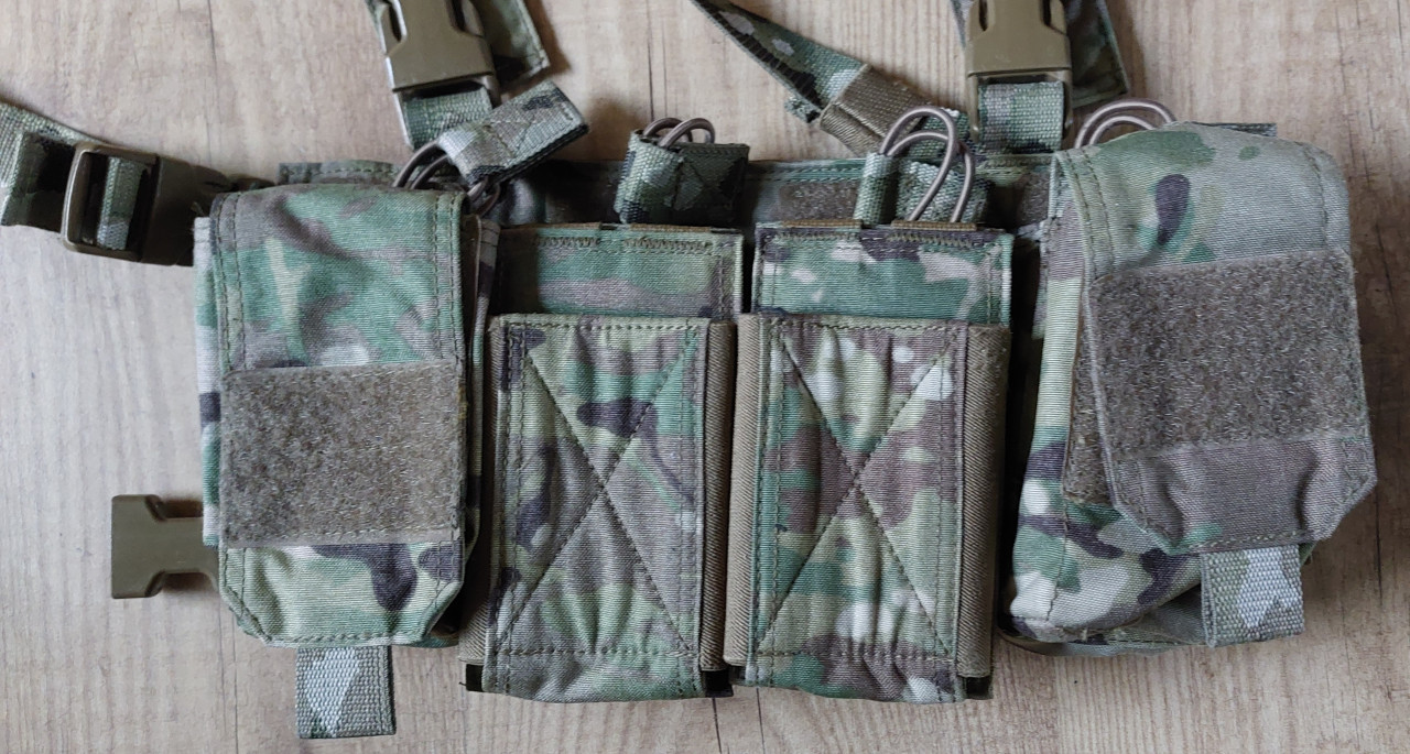 Diverse airsoft artikelen te koop Warrior Ass Pathfinder Chest rig Multicam