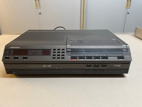 Videorecorder 2000 van Aristona