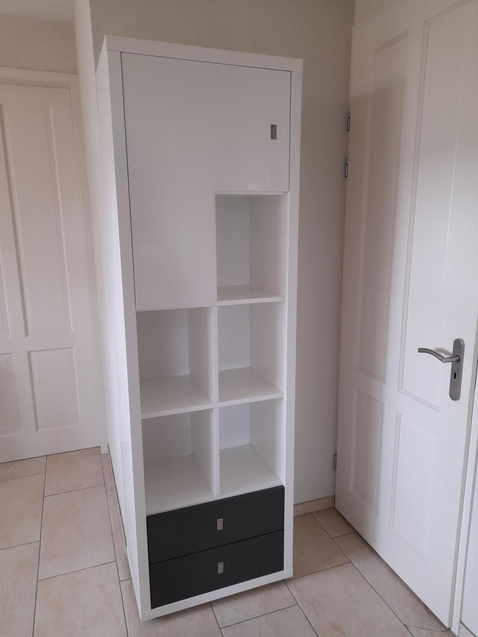 4 x Prachtige XOOON kasten 40 x 65 x 208 ( in goede nette staat)