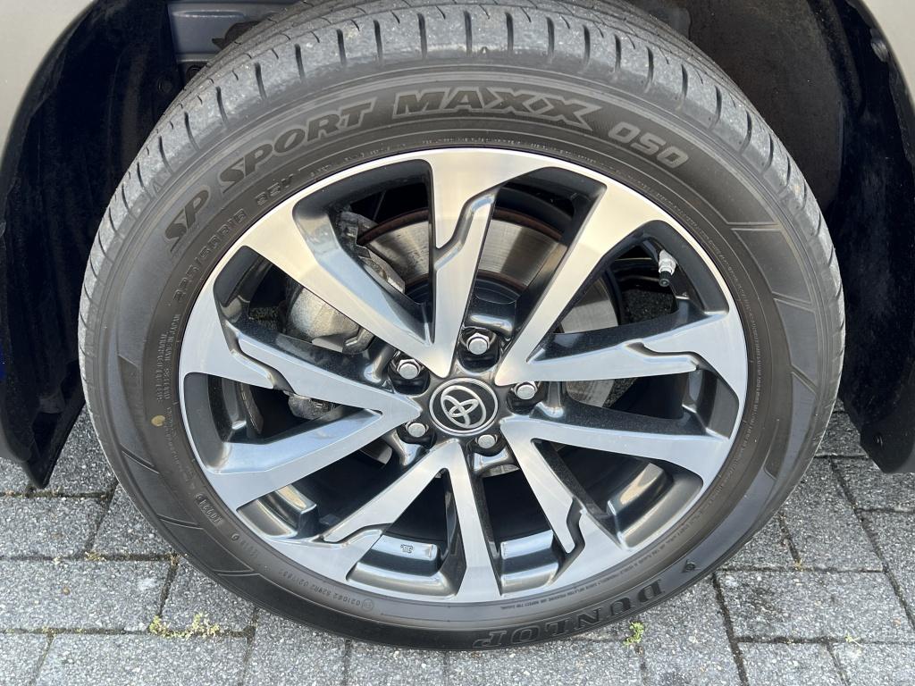 Toyota Corolla Cross hybrid 140 dynamic | trekhaak | dealer onderhouden |