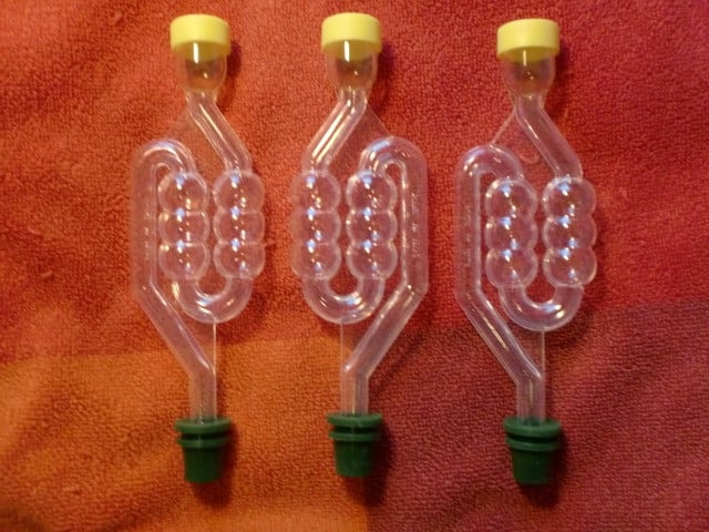 Waterslot met siliconenplug (om bier en wijn te maken)