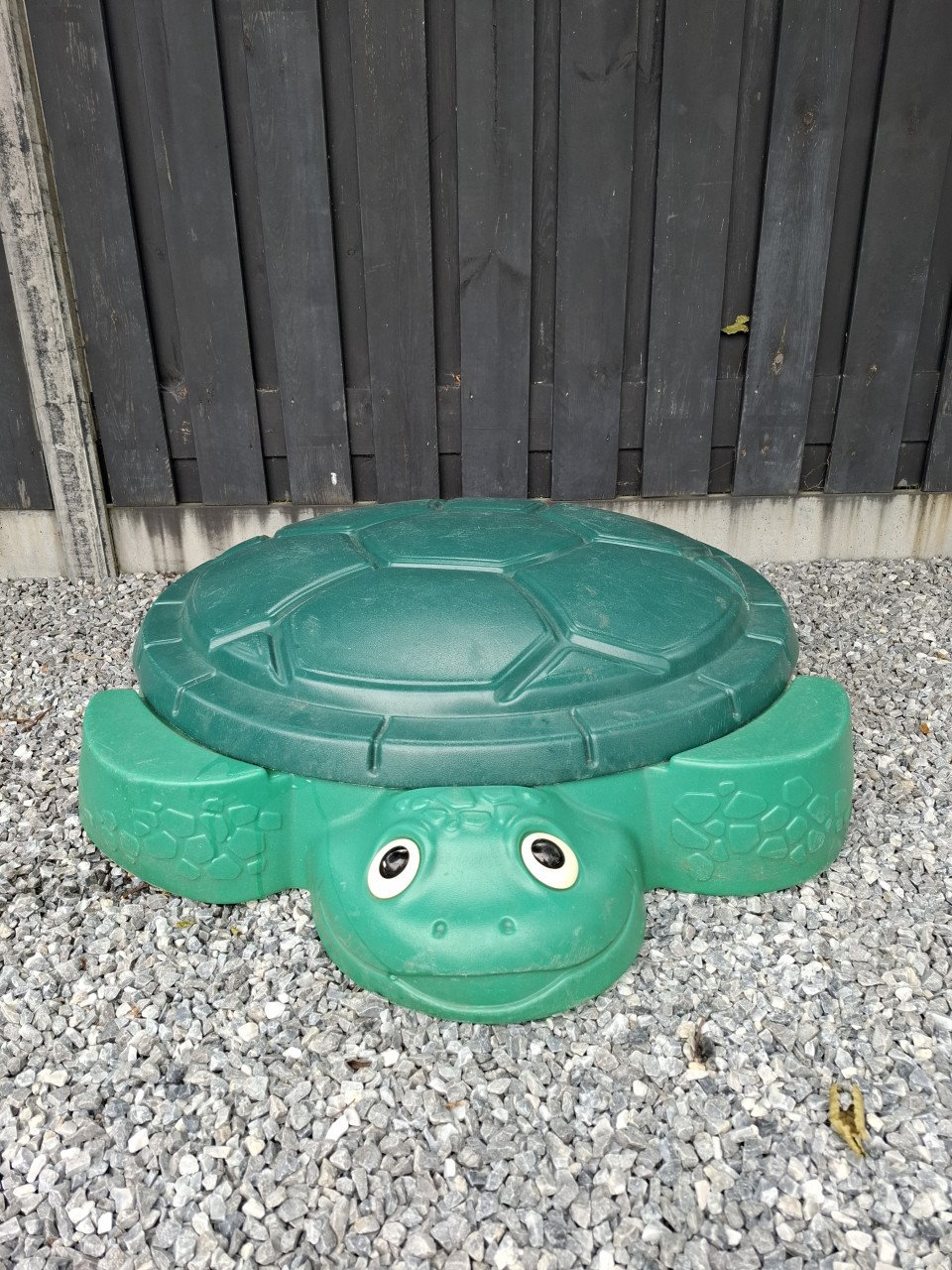 Little Tikes zandbak met 2 zakken zand