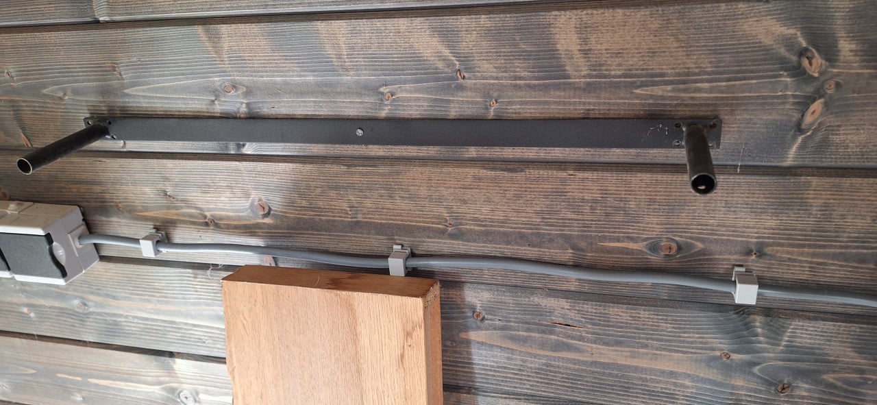 Onzichtbare plankdragers met planken