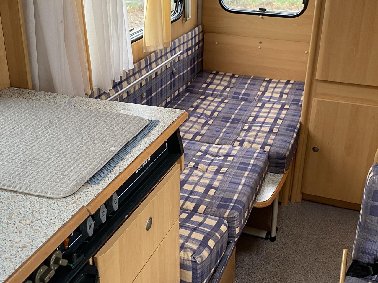 Fiat 230 | Dethleffs - Ruime en degelijke gezinscamper!