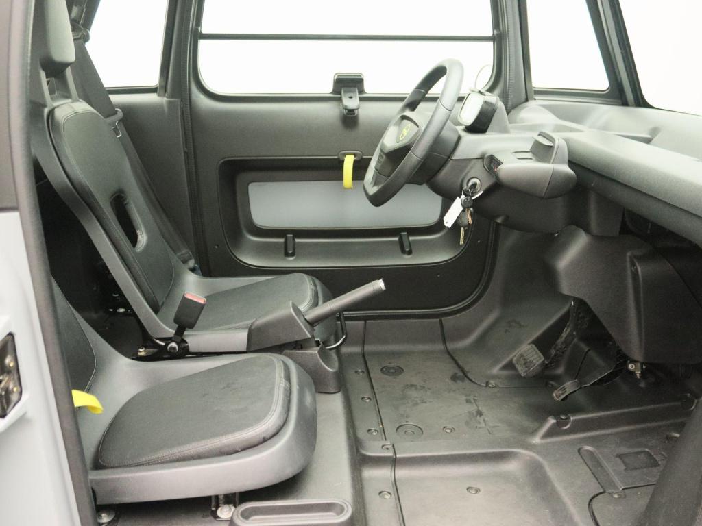 Opel Rocks-e base | panoramadak | vanaf 16jaar | velgen |