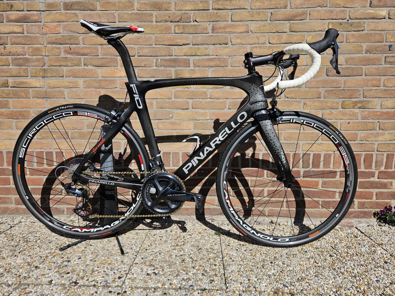 Pinarello Dogma F10 - Fullcarbon.