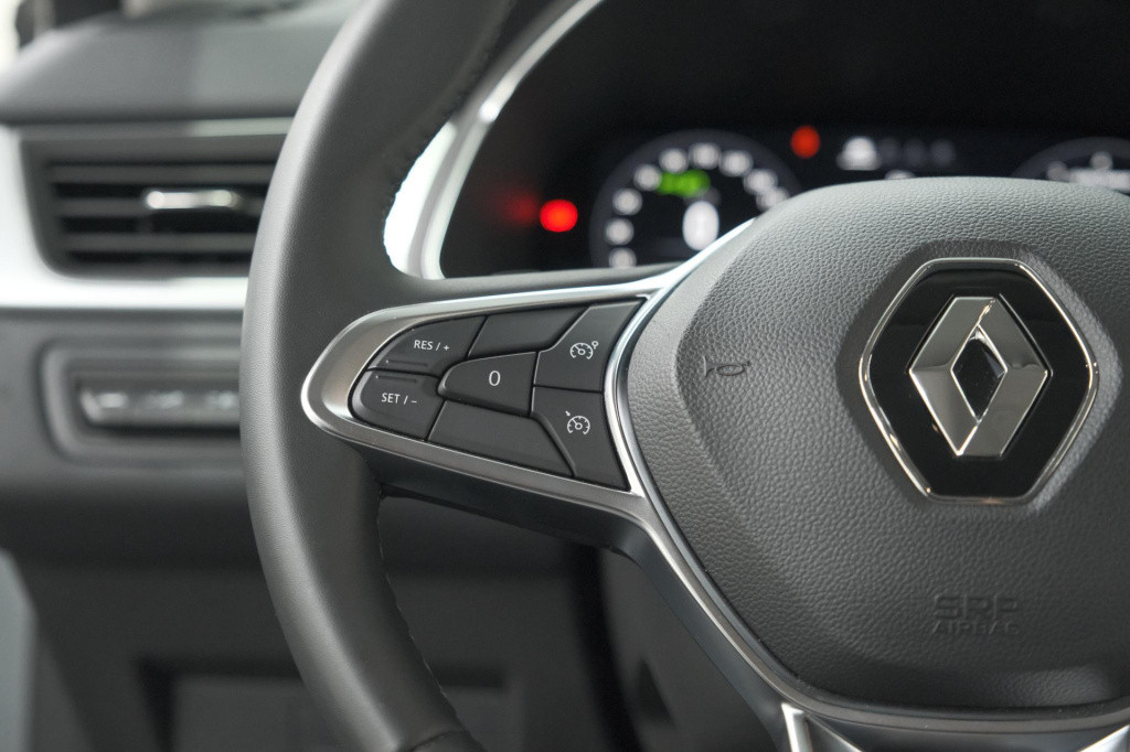 Renault Captur mild hybrid 140 edc techno | camera | 9.3 inch scherm | appl