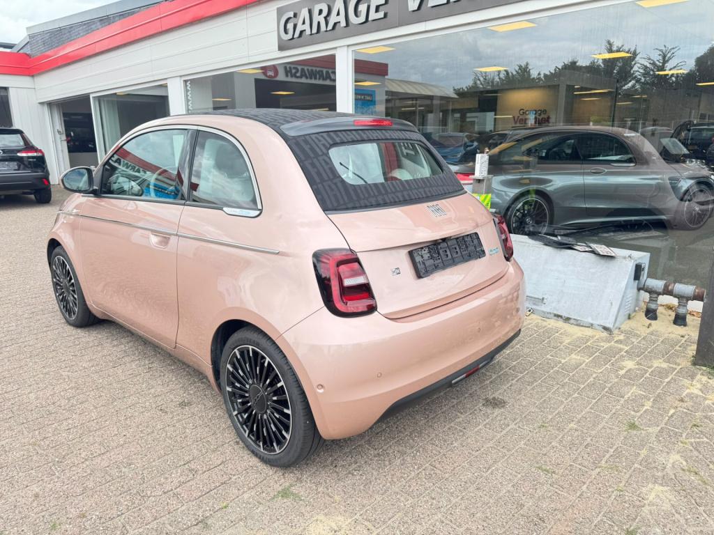 Fiat 500 C la prima 42 kwh