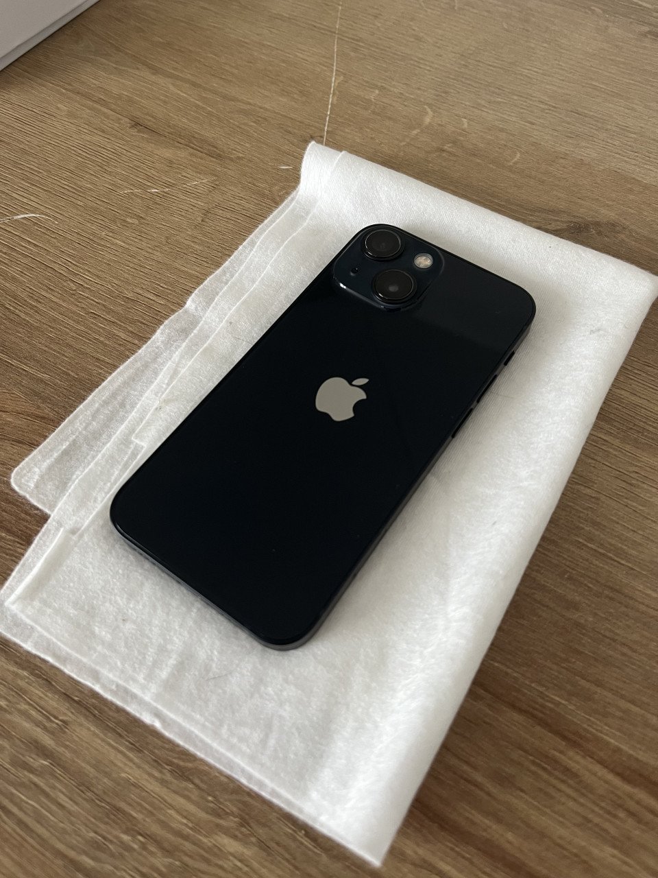 Iphone 13 mini batterij 97%