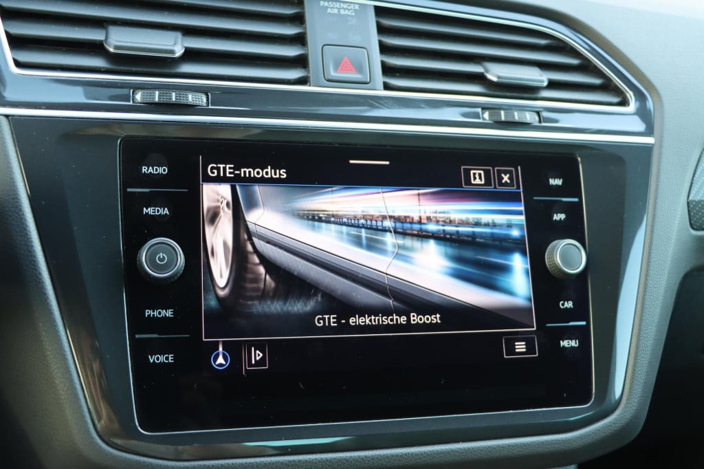 Volkswagen Tiguan 1.4 tsi ehybrid r-line business + 245pk dsg6