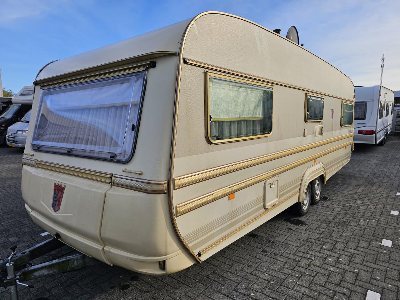 Caravans te koop gevraagd ! met spoed !