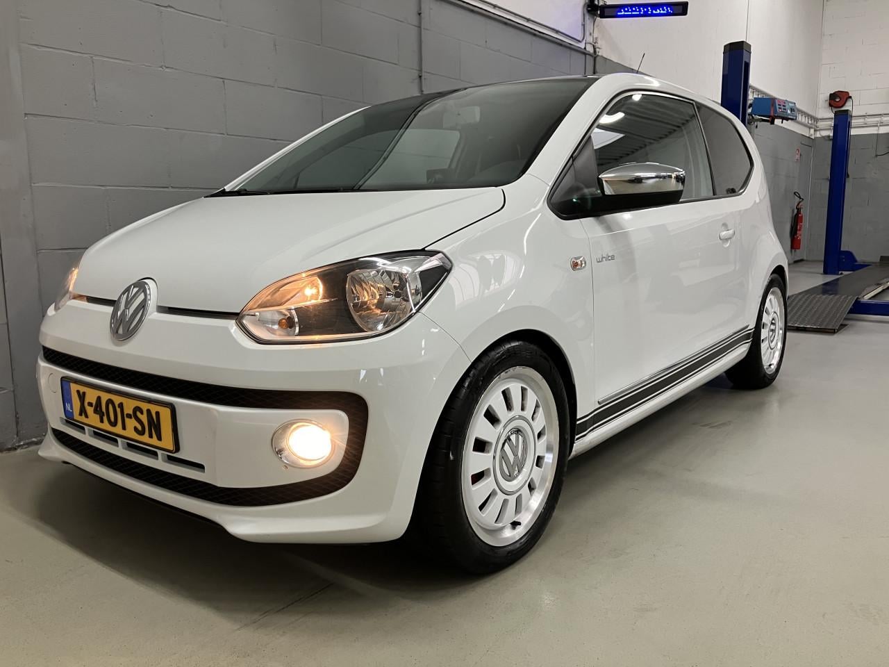 Vw Up high up!! Luxe uitvoering