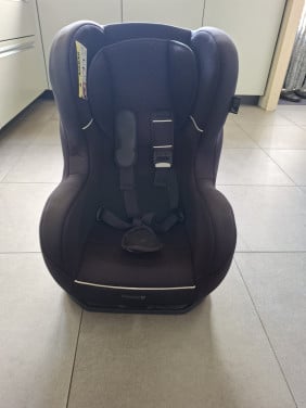 Te koop autostoeltje