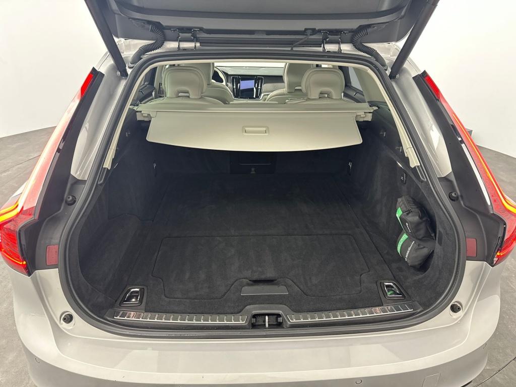 Volvo V90 t6 398pk recharge plus dark| pano| adap.cruise| camera| h&k soun