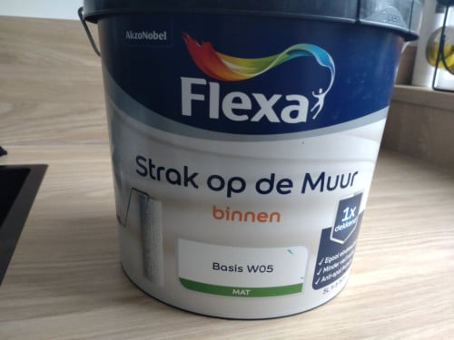 Matte muurverf Strak op de muur