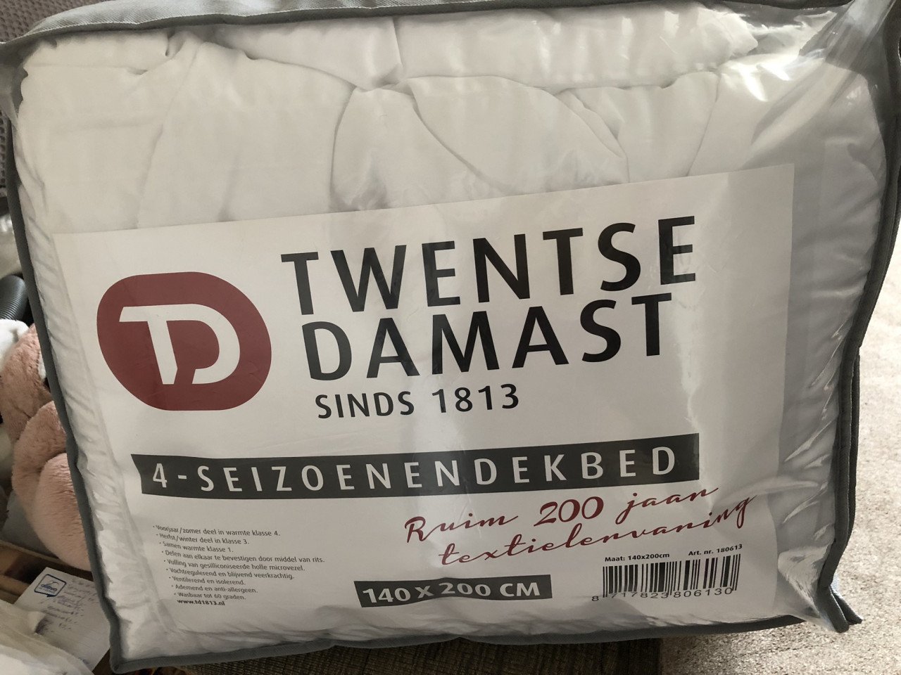 Te koop goed 4 seizoenen dekbed.(nieuw).