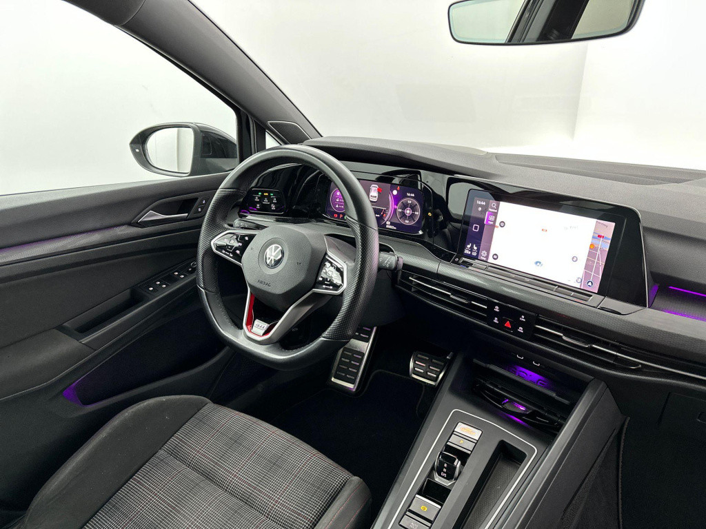 Volkswagen Golf 2.0 tsi gti | camera | harman kardon | head-up-display