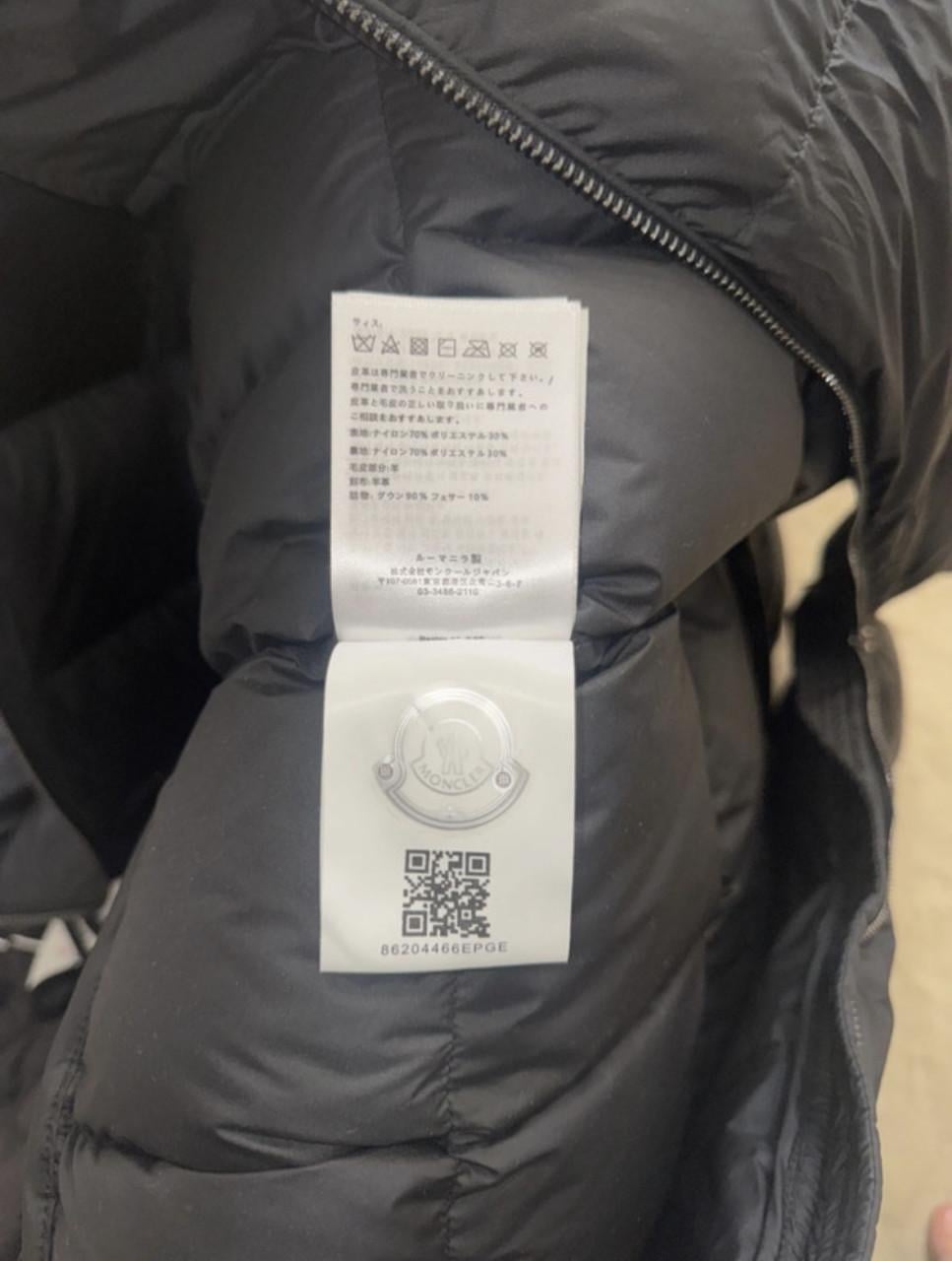 Moncler jas maat 38/M