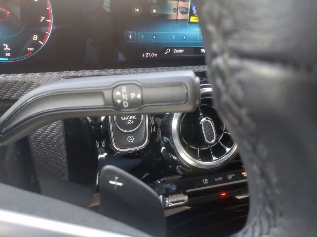 Mercedes-Benz Cla shooting brake 180 business sol. | automaat