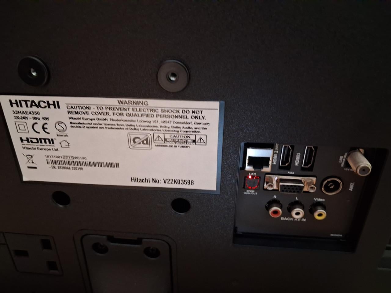 Hitachi Smart TV 32 inch