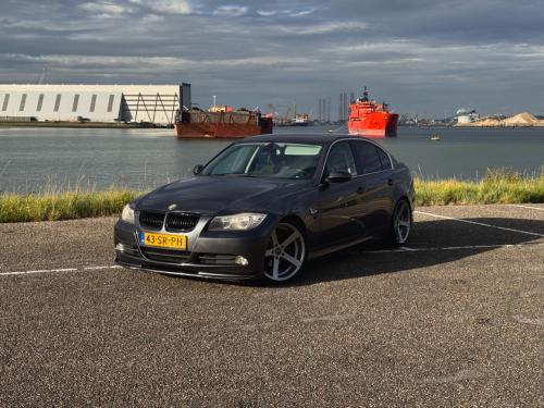BMW 325i E90 N52 | Handbak | Hamann | CarPlay | Camera