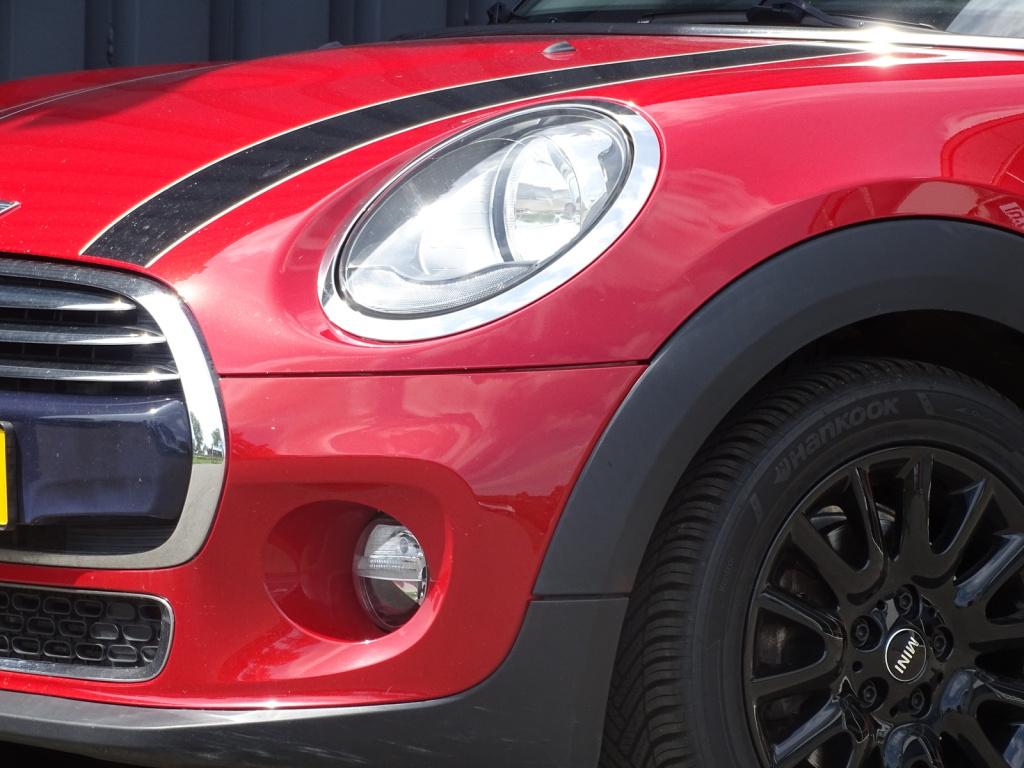 Mini Cooper mini 1.5 chili serious business | clima | bluetooth | cruise