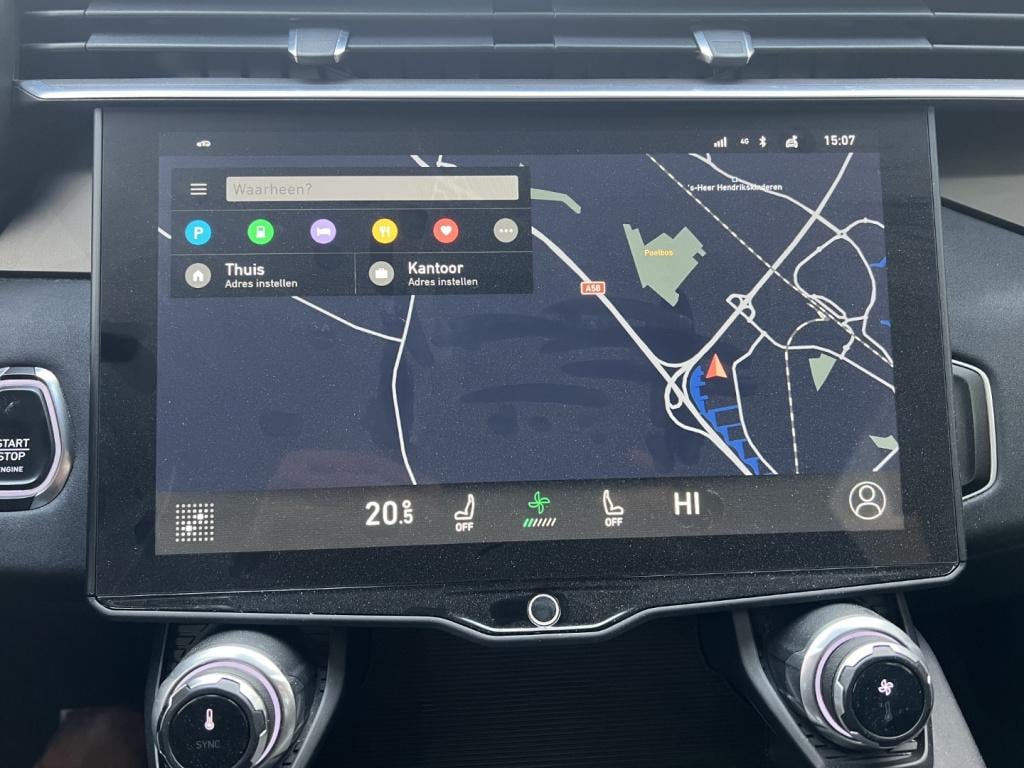 Lynk & Co 01 1.5 261pk plug in hybrid , pano dak , 360gr camera , adaptive 