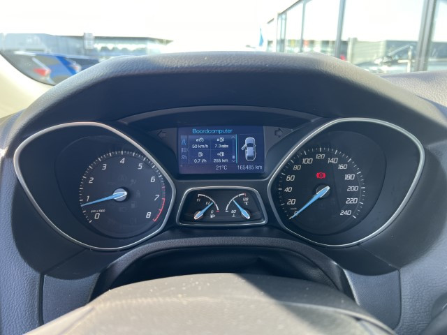 Ford Focus 1.0 ecoboost 125pk 4-deurs sedan titanium