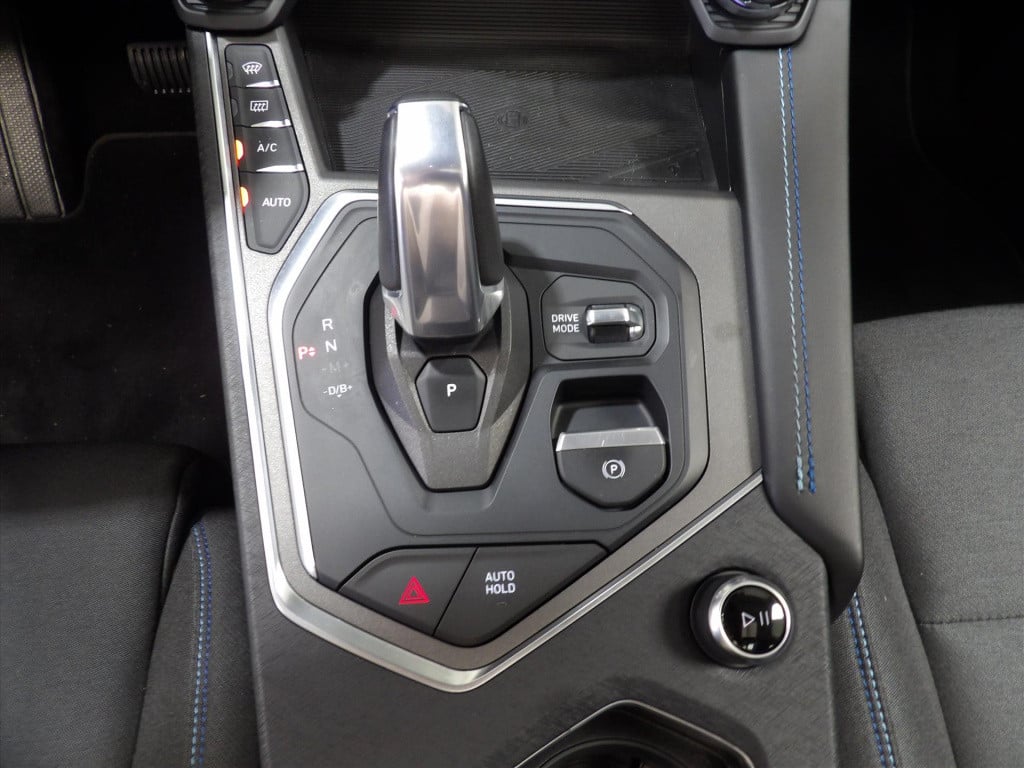 Lynk & Co 01 1.5td 261pk phev 7dcth