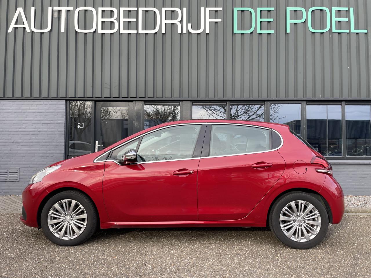 PEUGEOT 208 1.2 110 PK PureTech Allure